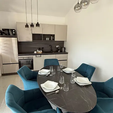 Leomar Vilă Malinska